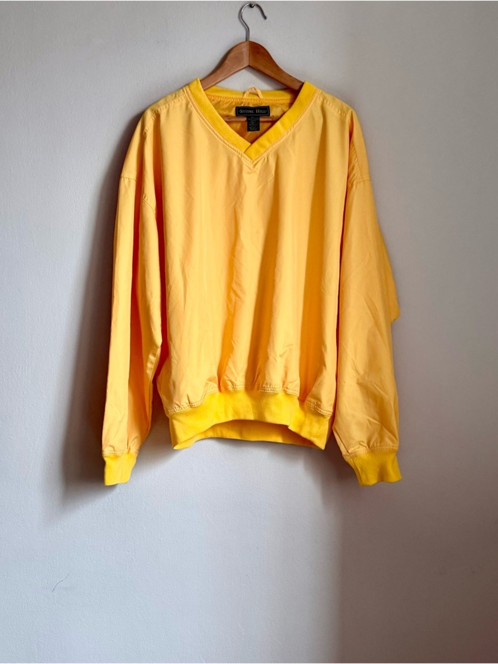 Stone Hill Windbreaker Men's Bright Yellow V-Neck Sweater Pockets Size L